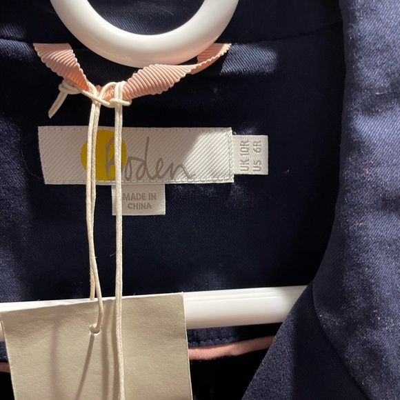 Boden Embroidered Cotton Jacket. Size 6. NWT. - Picture 3 of 6